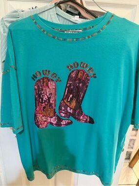 Turquoise Sequin Cowboy Boots Tee - HOWDY Graphic